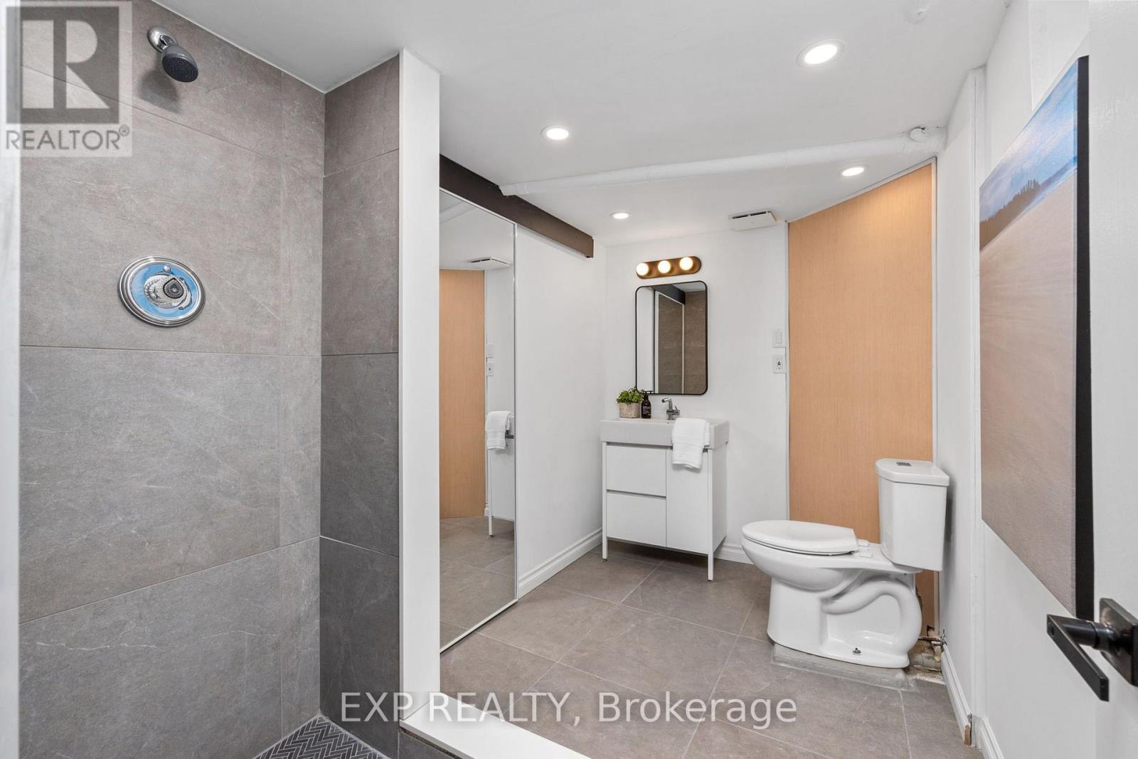 1439 Parkham Crescent, Pickering, Ontario L1W 1B7 - Photo 26 - E13778818
