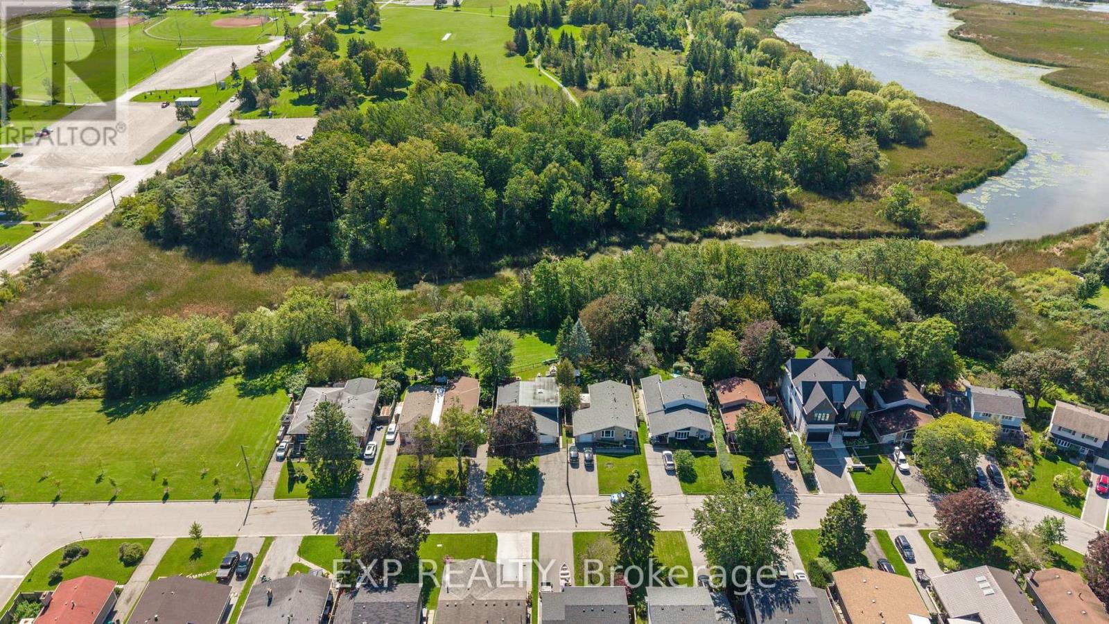 1439 Parkham Crescent, Pickering, Ontario L1W 1B7 - Photo 39 - E13778818