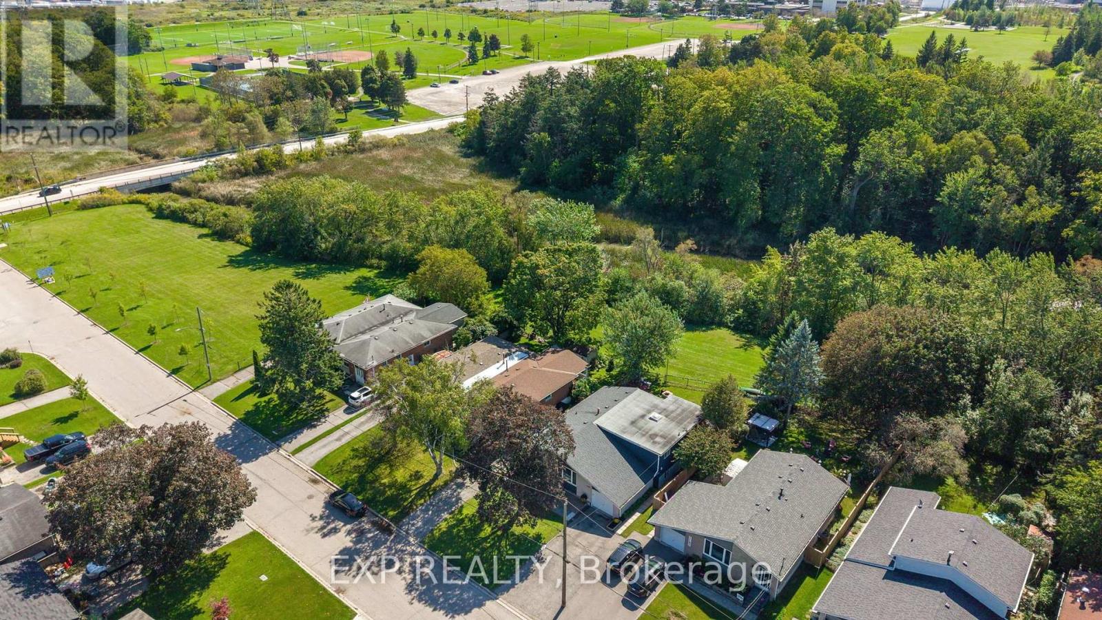 1439 Parkham Crescent, Pickering, Ontario L1W 1B7 - Photo 40 - E13778818