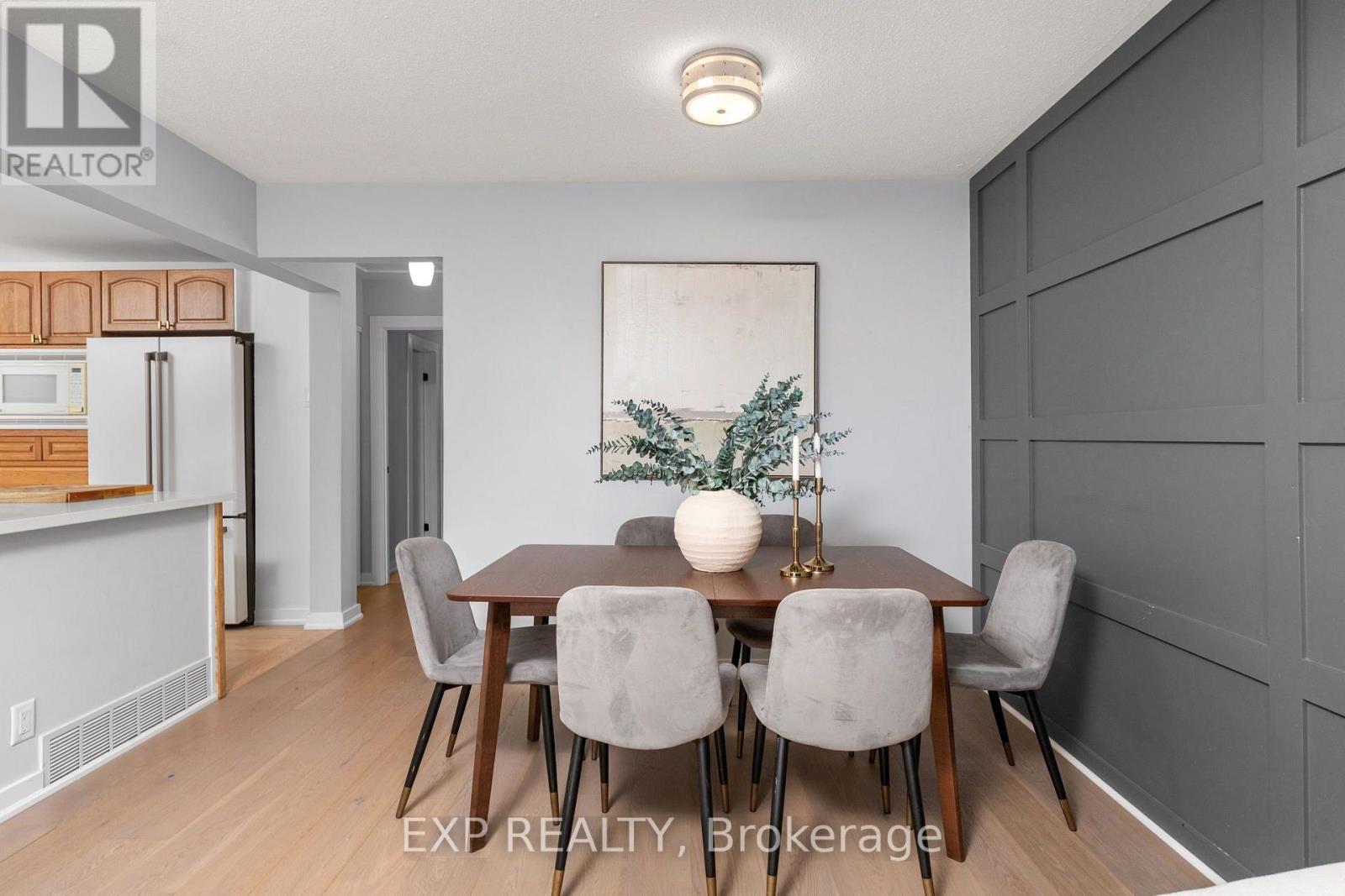 1439 Parkham Crescent, Pickering, Ontario L1W 1B7 - Photo 7 - E13778818