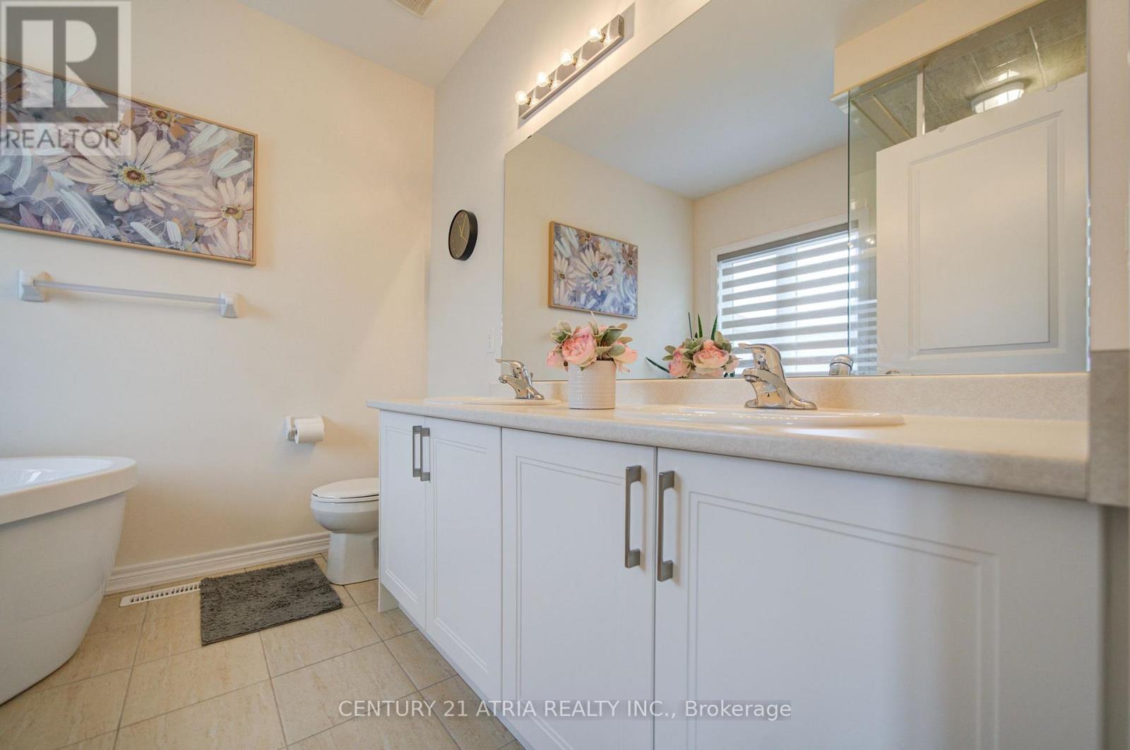 1304 Klondike Drive, Oshawa, Ontario  L1H 8L7 - Photo 24 - E13778872