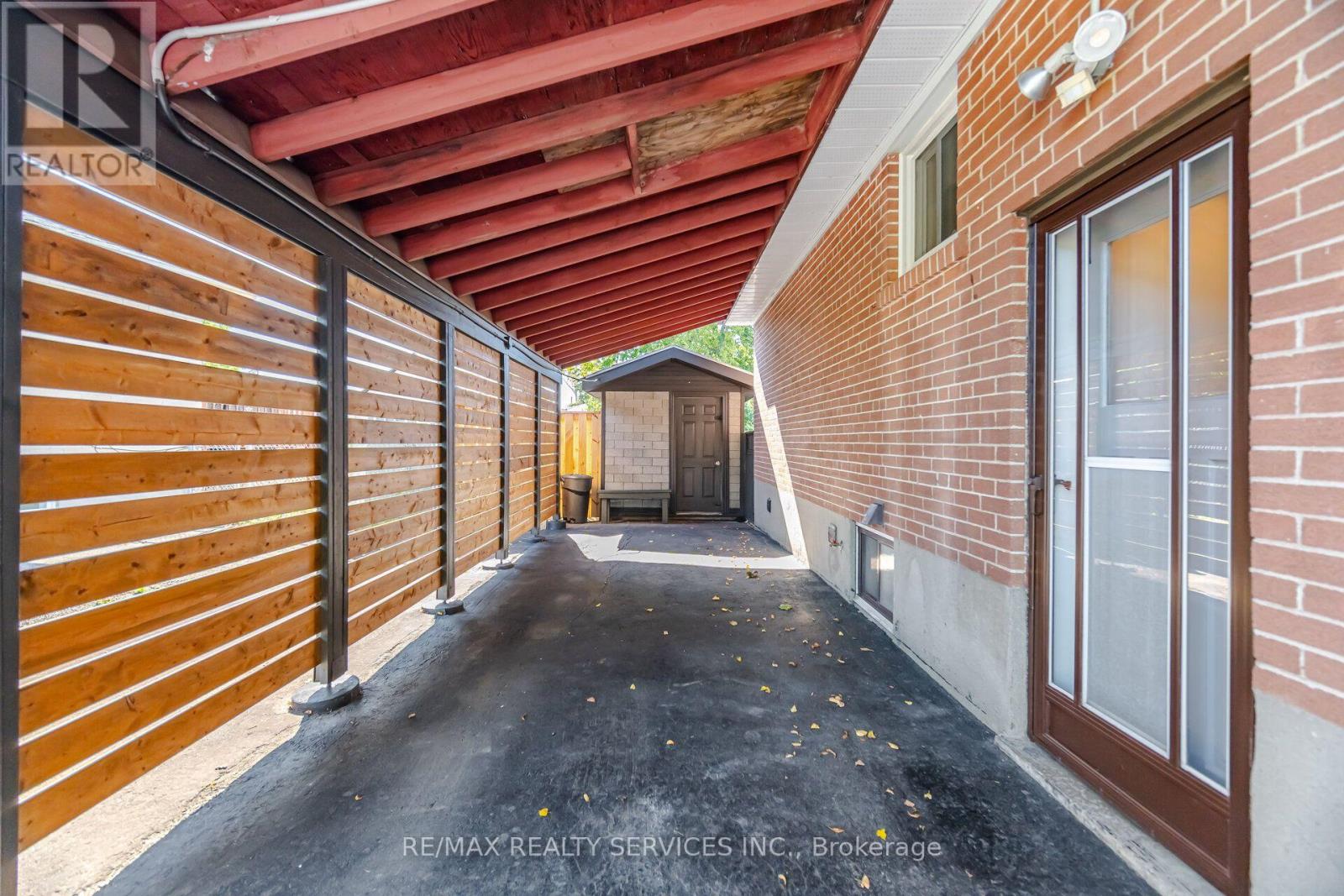 15 Shoreview Drive, Toronto, Ontario  M1E 3R1 - Photo 49 - E13778904