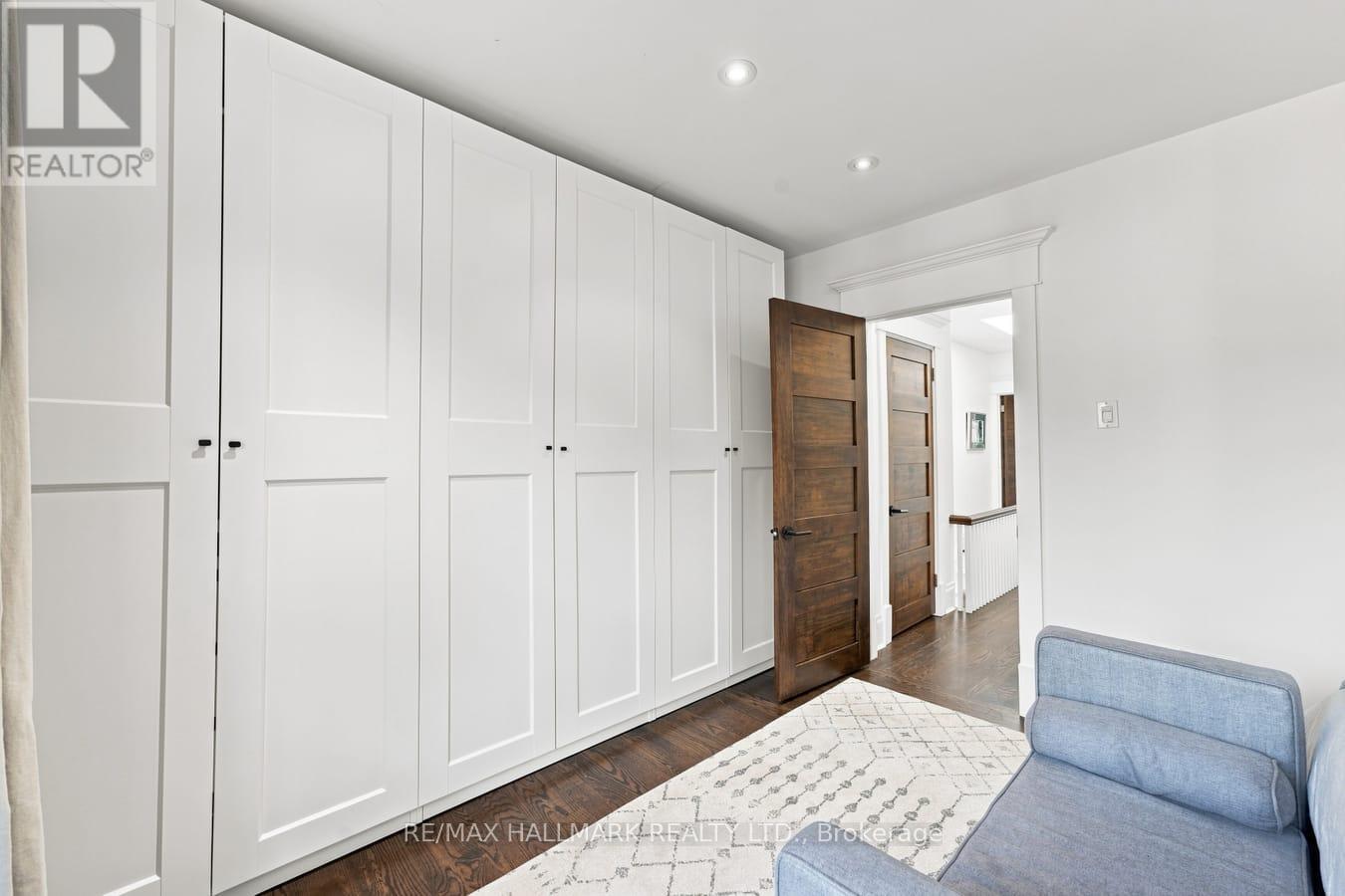 15 Redwood Avenue, Toronto, Ontario  M4L 2S5 - Photo 22 - E13778950