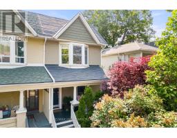 15 REDWOOD AVENUE, Toronto, Ontario
