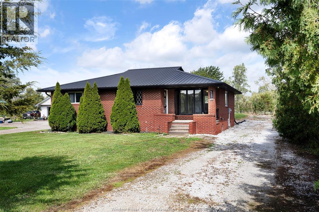 2300 County Rd 12, Essex, Ontario  N8M 2X6 - Photo 1 - 26022427