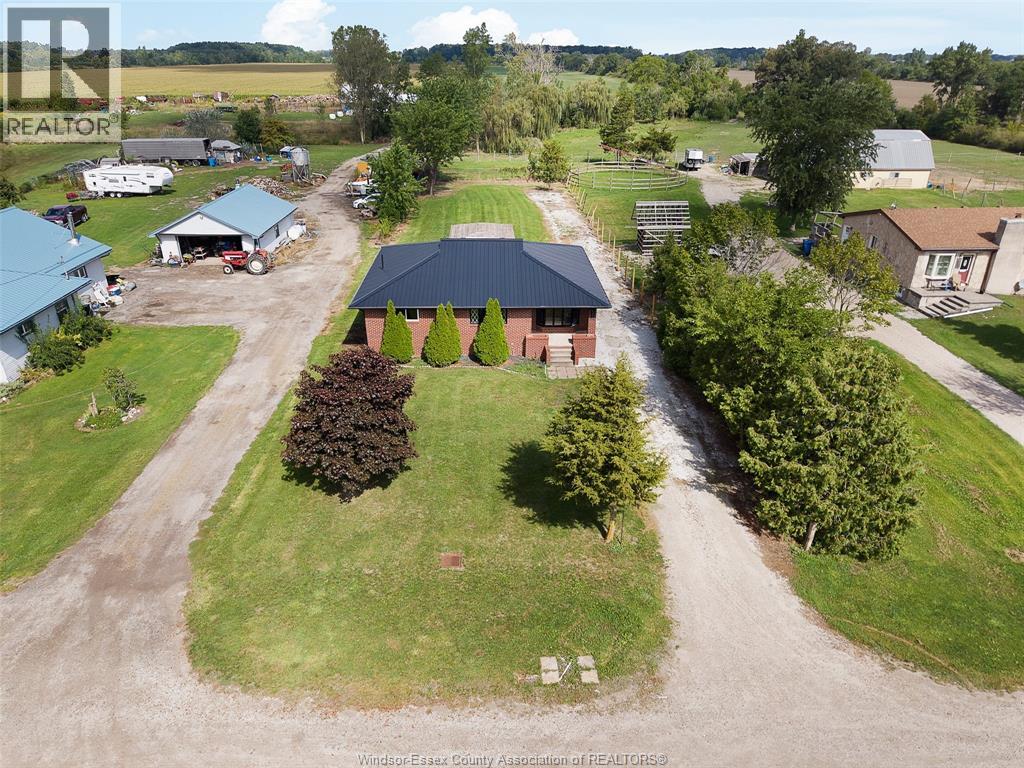 2300 County Rd 12, Essex, Ontario  N8M 2X6 - Photo 29 - 26022427
