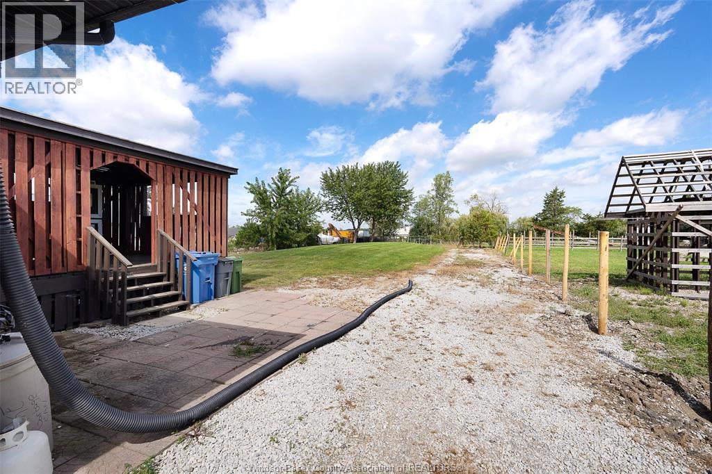 2300 County Rd 12, Essex, Ontario  N8M 2X6 - Photo 6 - 26022427