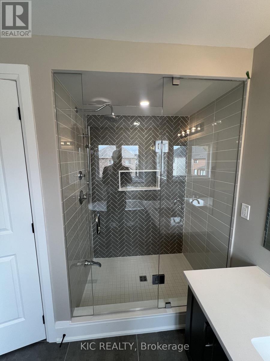 93 Baycroft Boulevard, Essa, Ontario  L3W 0L9 - Photo 43 - N13778846