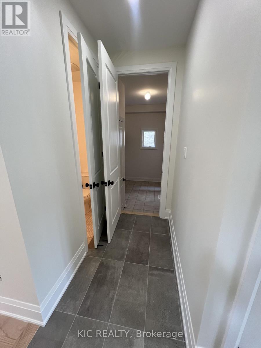 93 Baycroft Boulevard, Essa, Ontario  L3W 0L9 - Photo 7 - N13778846