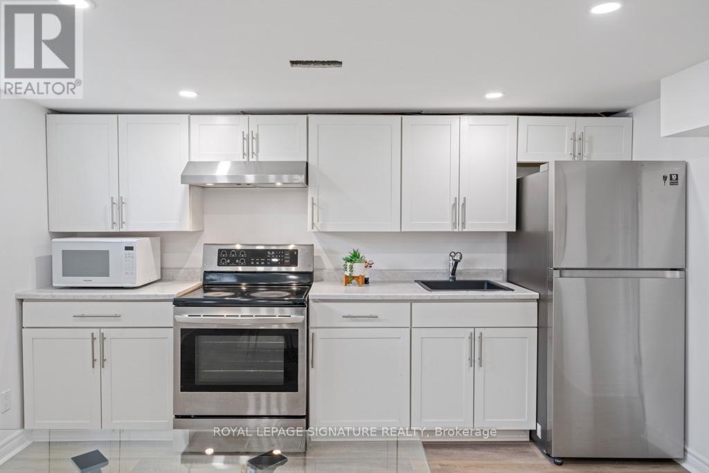 Bsmt - 12 Davidson Road, Aurora, Ontario  L4G 2B1 - Photo 12 - N13778886