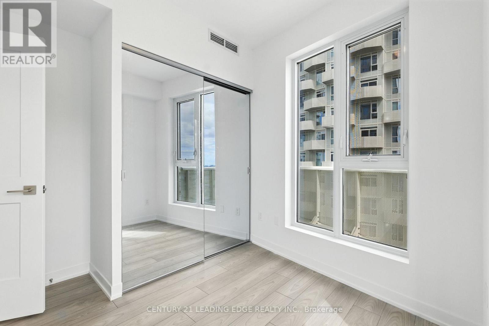 1918 - 10 Abeja Street, Vaughan, Ontario  L4K 0R4 - Photo 14 - N13778890