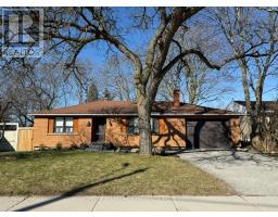 A - 62 BAKER STREET, Whitchurch-Stouffville, Ontario