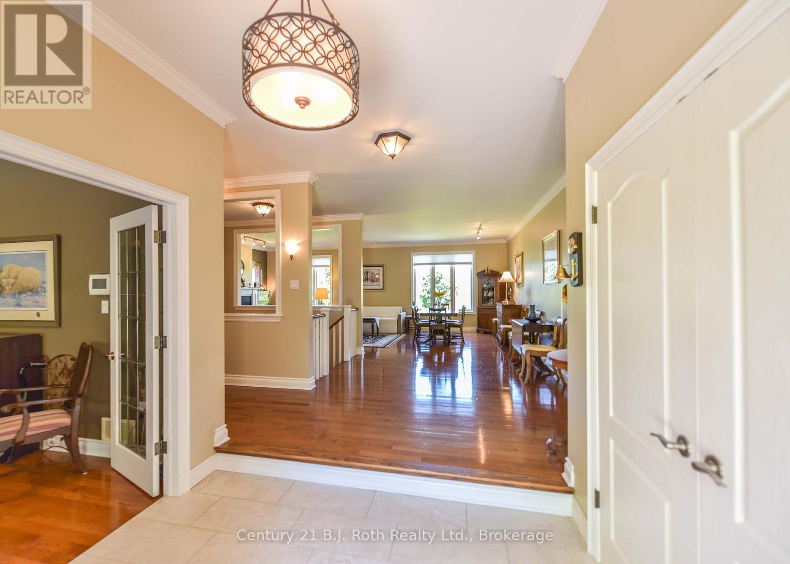 1273 Hawk Ridge Crescent, Severn, Ontario  L3V 0Y6 - Photo 4 - S13778840