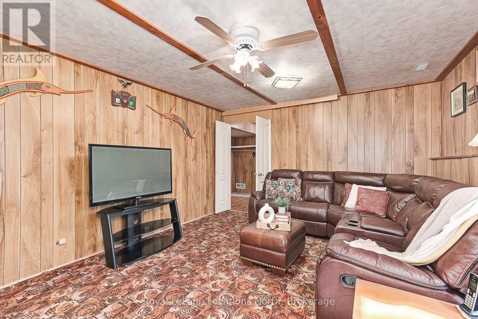 26 Stroud Crescent, Wasaga Beach, Ontario  L9Z 2T5 - Photo 22 - S13778858