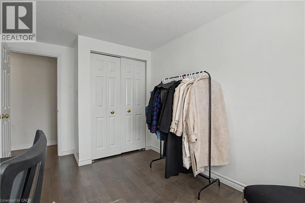 15 Bryan Court, Kitchener, Ontario  N2A 4J4 - Photo 24 - 40862940