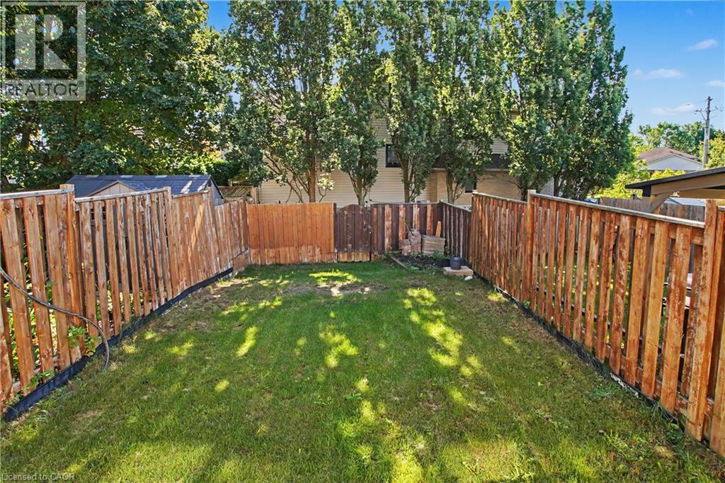 15 Bryan Court, Kitchener, Ontario  N2A 4J4 - Photo 33 - 40862940