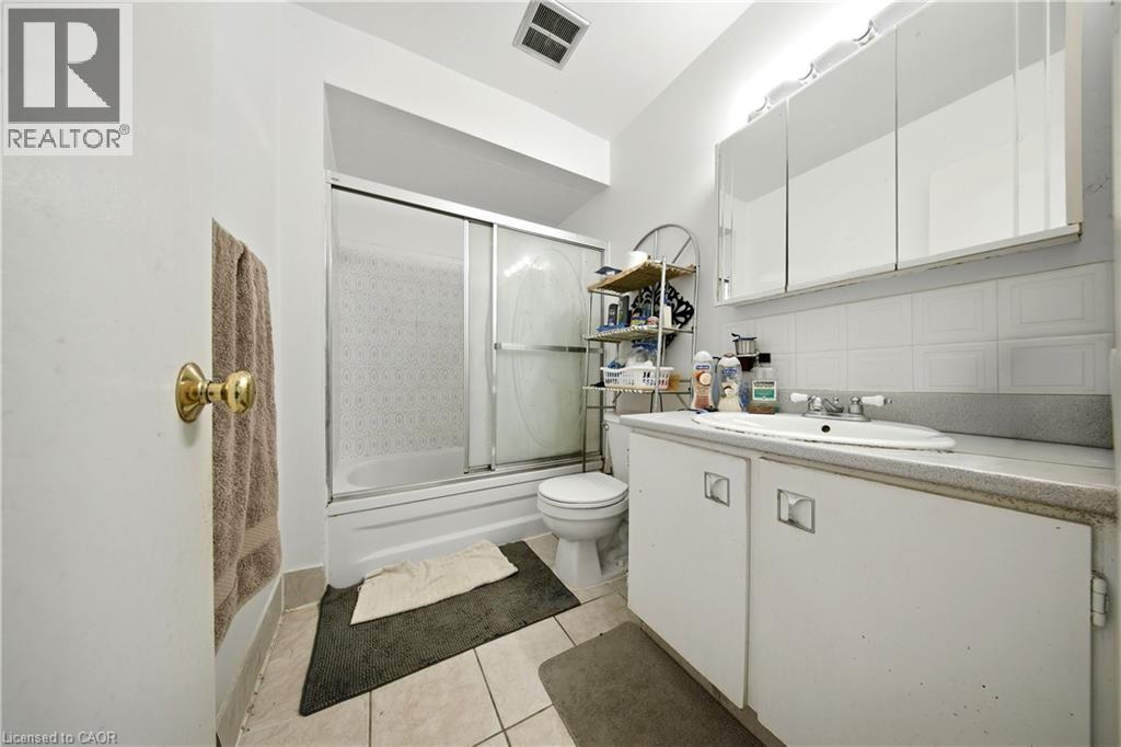 275 Manse Road Unit# 8, Scarborough, Ontario  M1E 4X8 - Photo 19 - 40862466