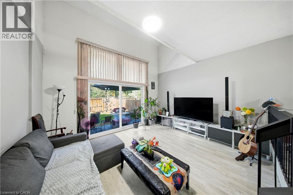 275 Manse Road Unit# 8, Scarborough, Ontario  M1E 4X8 - Photo 8 - 40862466