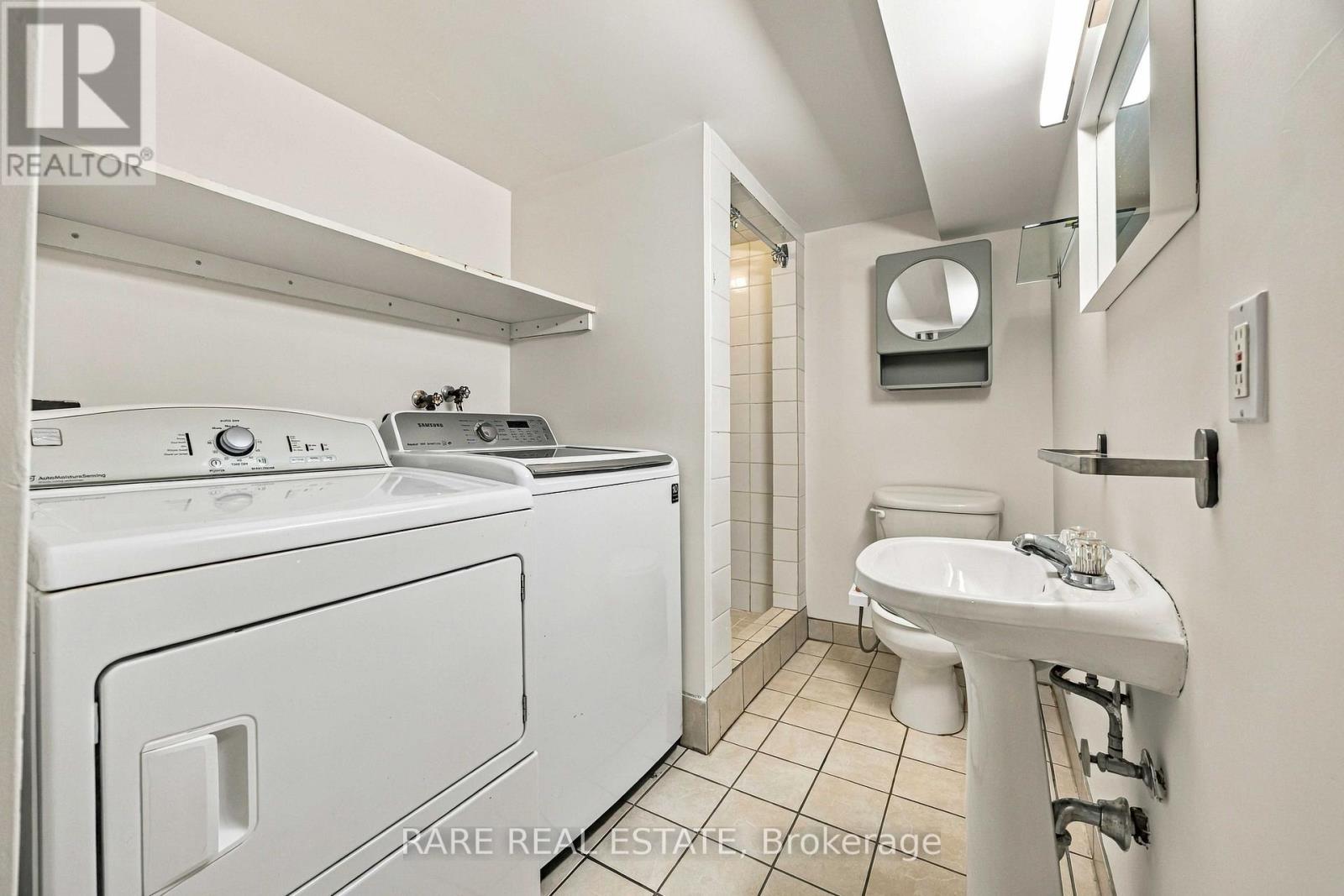 1 - 152 Sunnyside Avenue, Toronto, Ontario  M6R 2P2 - Photo 11 - W13778824
