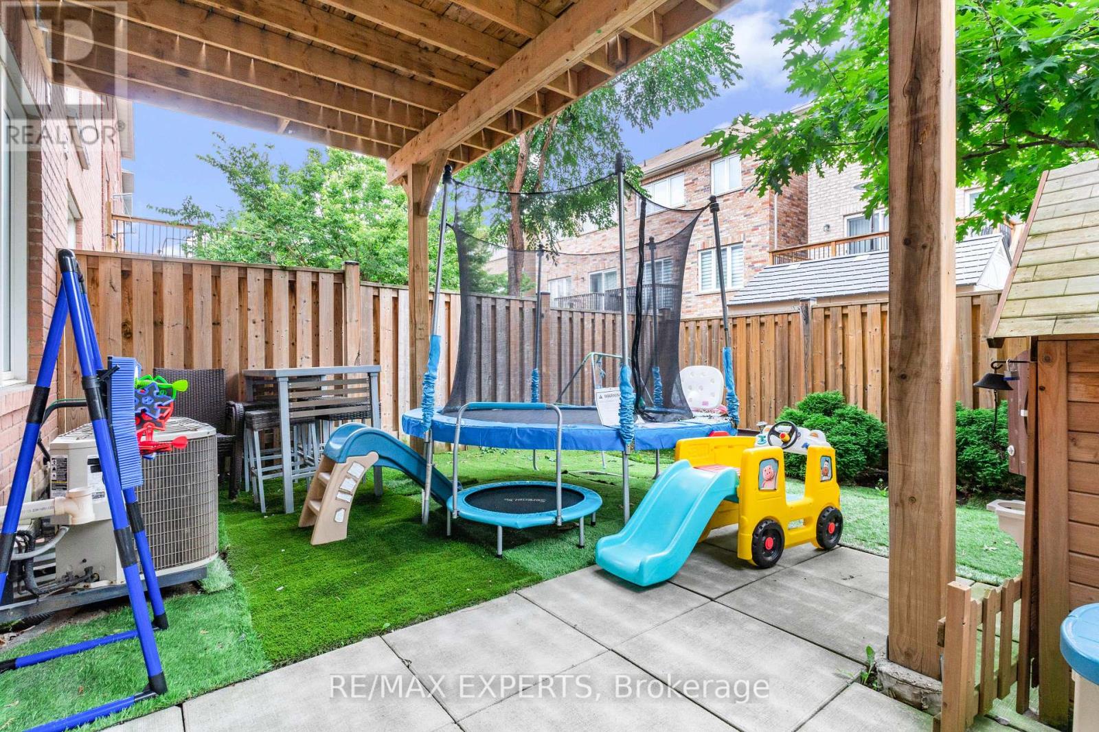 38 Betty Nagle Street, Toronto, Ontario  M9M 0E2 - Photo 27 - W13778964