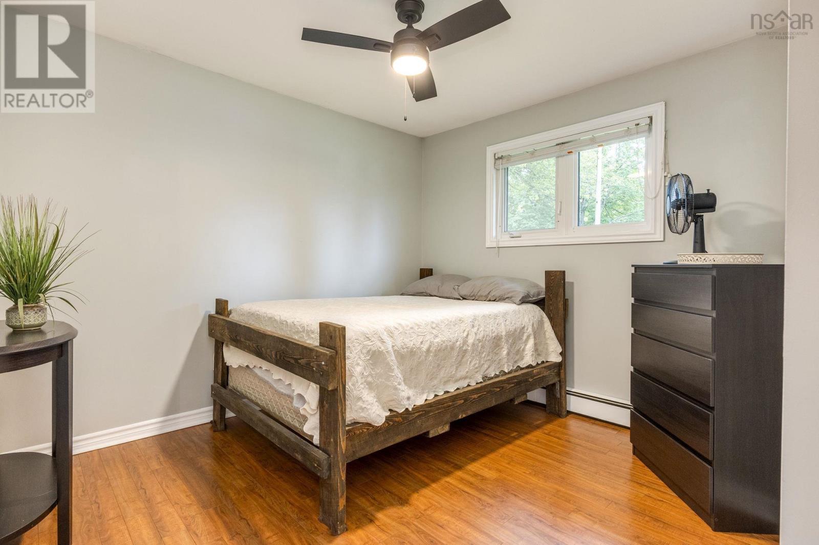 43 Duncan Avenue photo 25