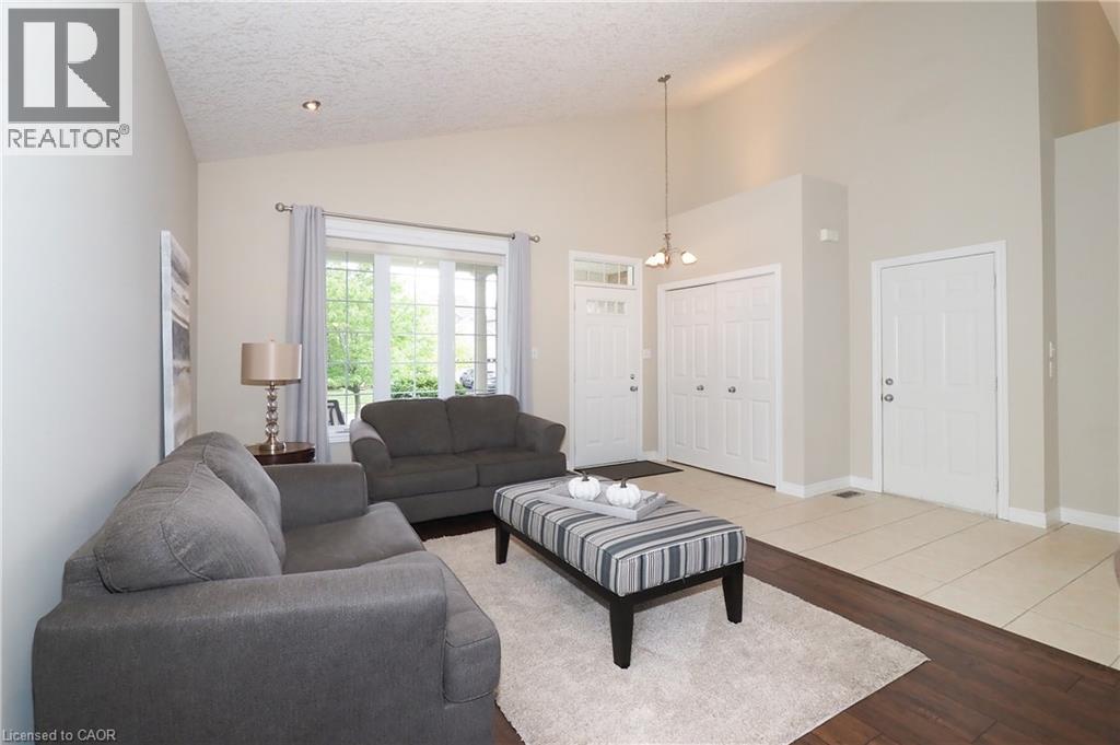 559 Springwater Drive, Waterloo, Ontario  N2V 2K6 - Photo 10 - 40859976