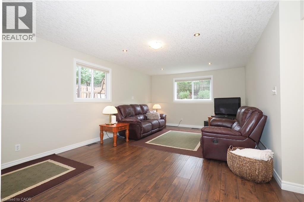559 Springwater Drive, Waterloo, Ontario  N2V 2K6 - Photo 27 - 40859976