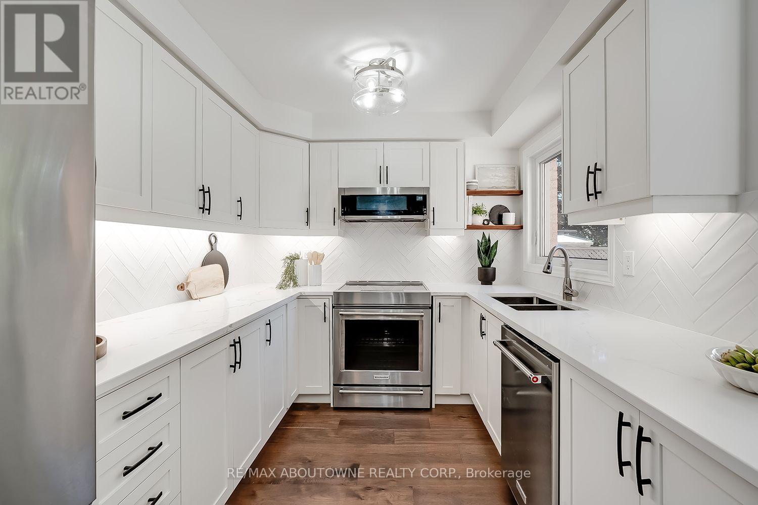 83 Niska Drive, Hamilton, Ontario  L0R 2H3 - Photo 15 - X13778932
