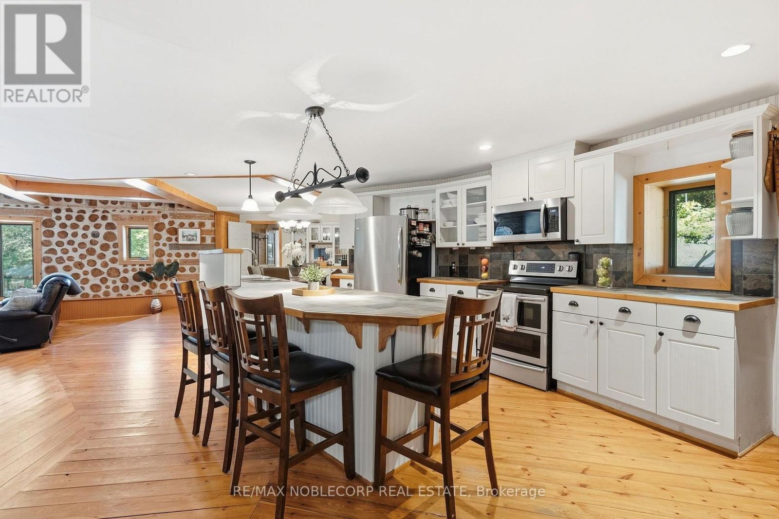 1166 Bonnie Lake Road, Bracebridge, Ontario  P1L 1W9 - Photo 17 - X13778960