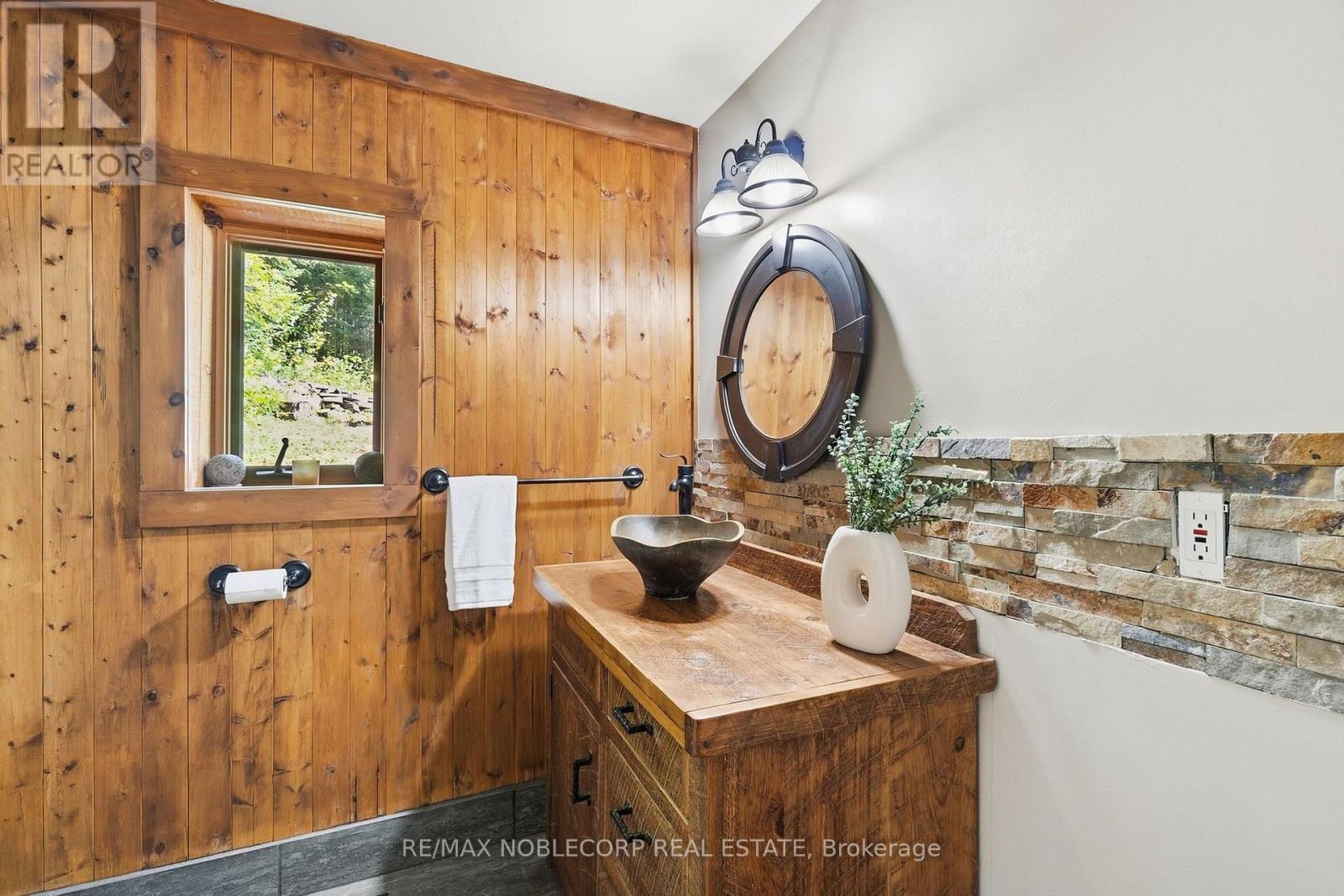 1166 Bonnie Lake Road, Bracebridge, Ontario  P1L 1W9 - Photo 25 - X13778960