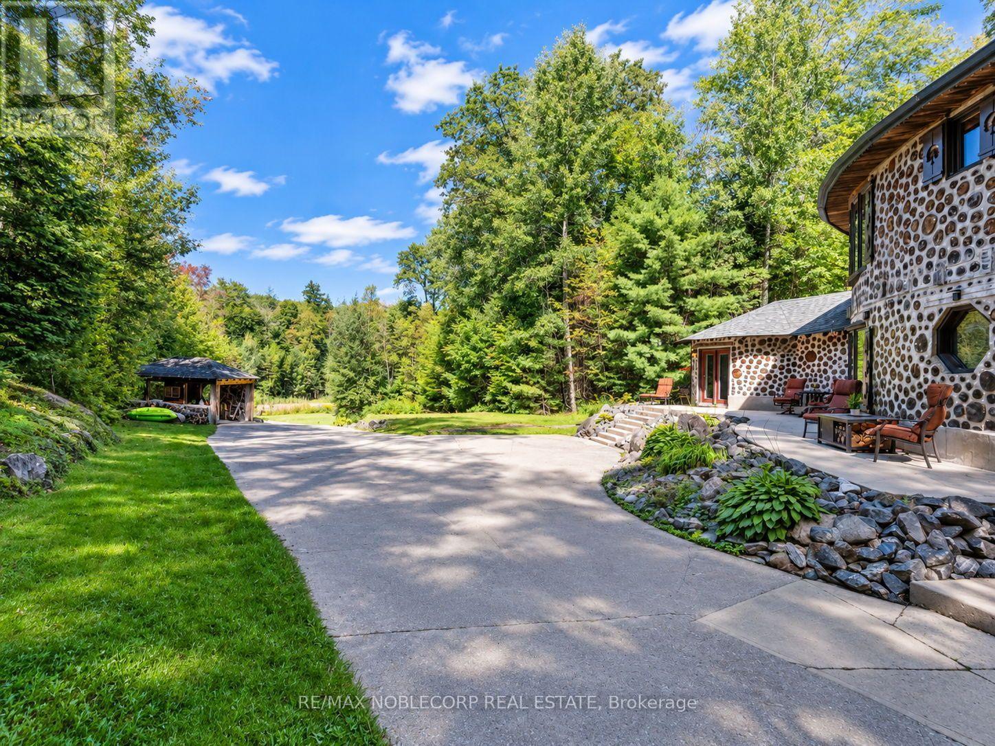 1166 Bonnie Lake Road, Bracebridge, Ontario  P1L 1W9 - Photo 4 - X13778960