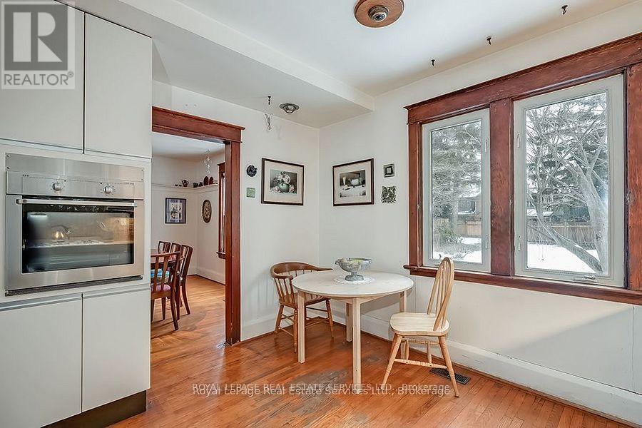 235 Douglas Avenue, Oakville, Ontario  L6J 3S2 - Photo 13 - W13637112