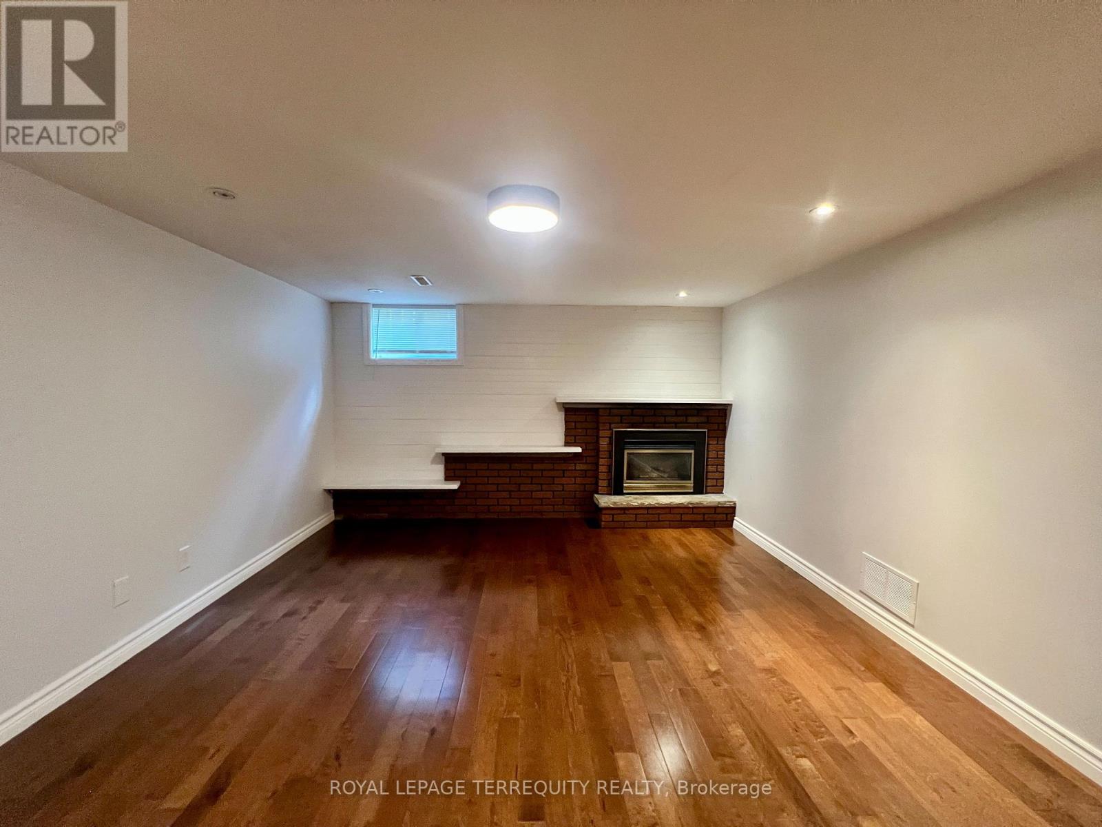 Lower - 896 Fourth Street, Mississauga, Ontario  L5E 1J6 - Photo 24 - W13647680