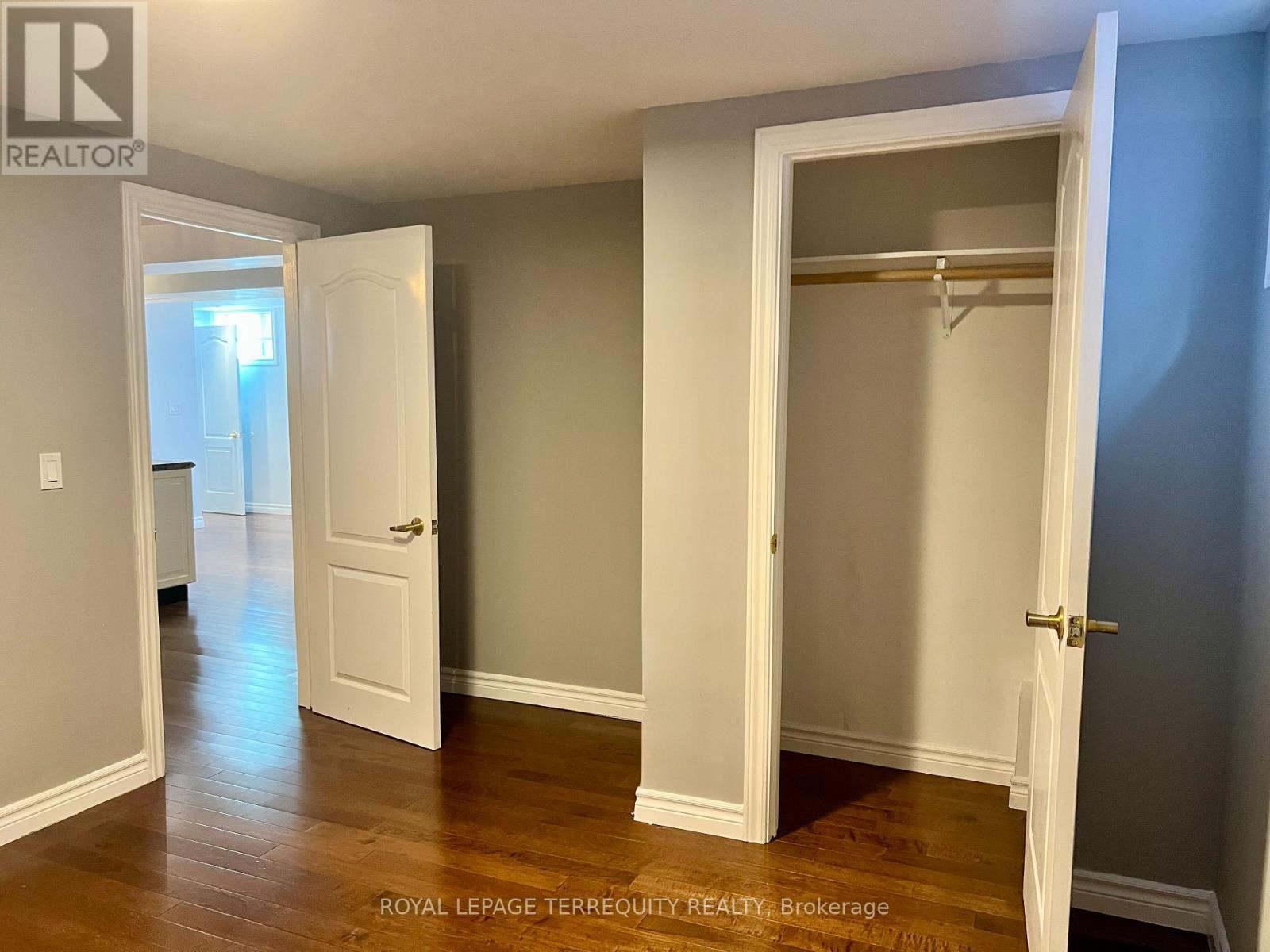 Lower - 896 Fourth Street, Mississauga, Ontario  L5E 1J6 - Photo 38 - W13647680
