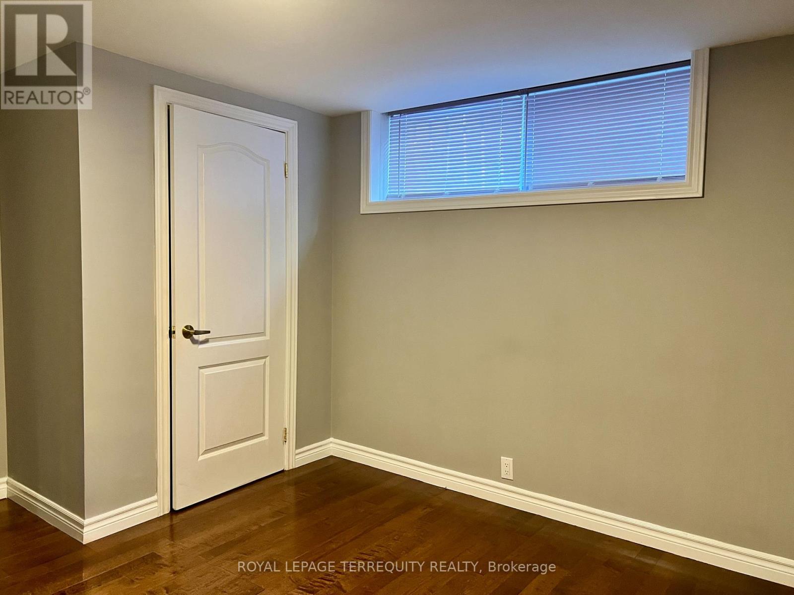 Lower - 896 Fourth Street, Mississauga, Ontario  L5E 1J6 - Photo 35 - W13647680