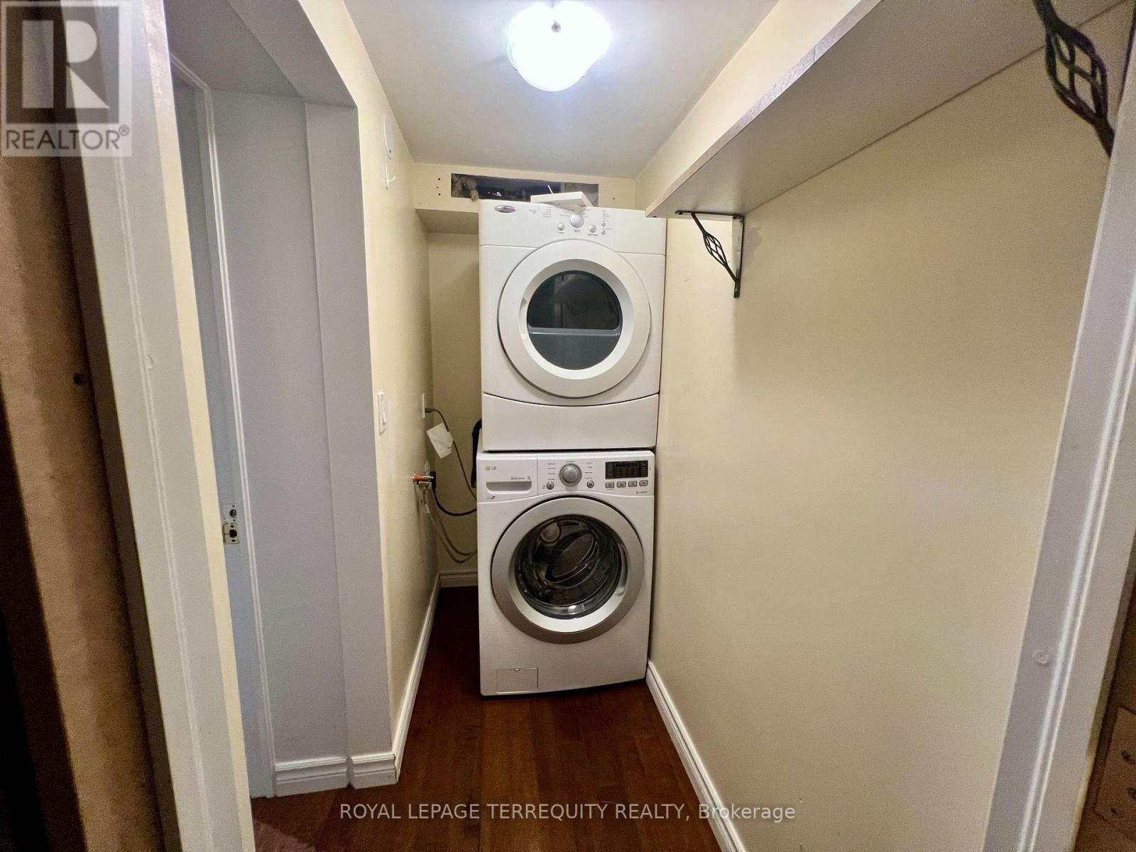 Lower - 896 Fourth Street, Mississauga, Ontario  L5E 1J6 - Photo 46 - W13647680