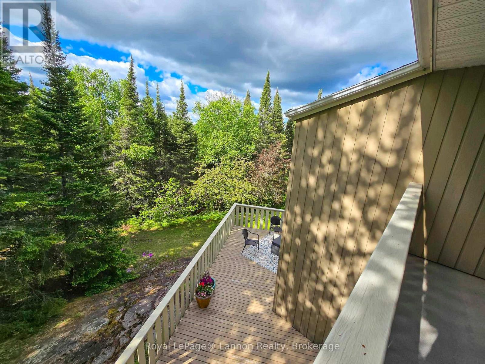 247 Shirley Rd, Thunder Bay, Ontario  P7G 2G4 - Photo 38 - X13456948