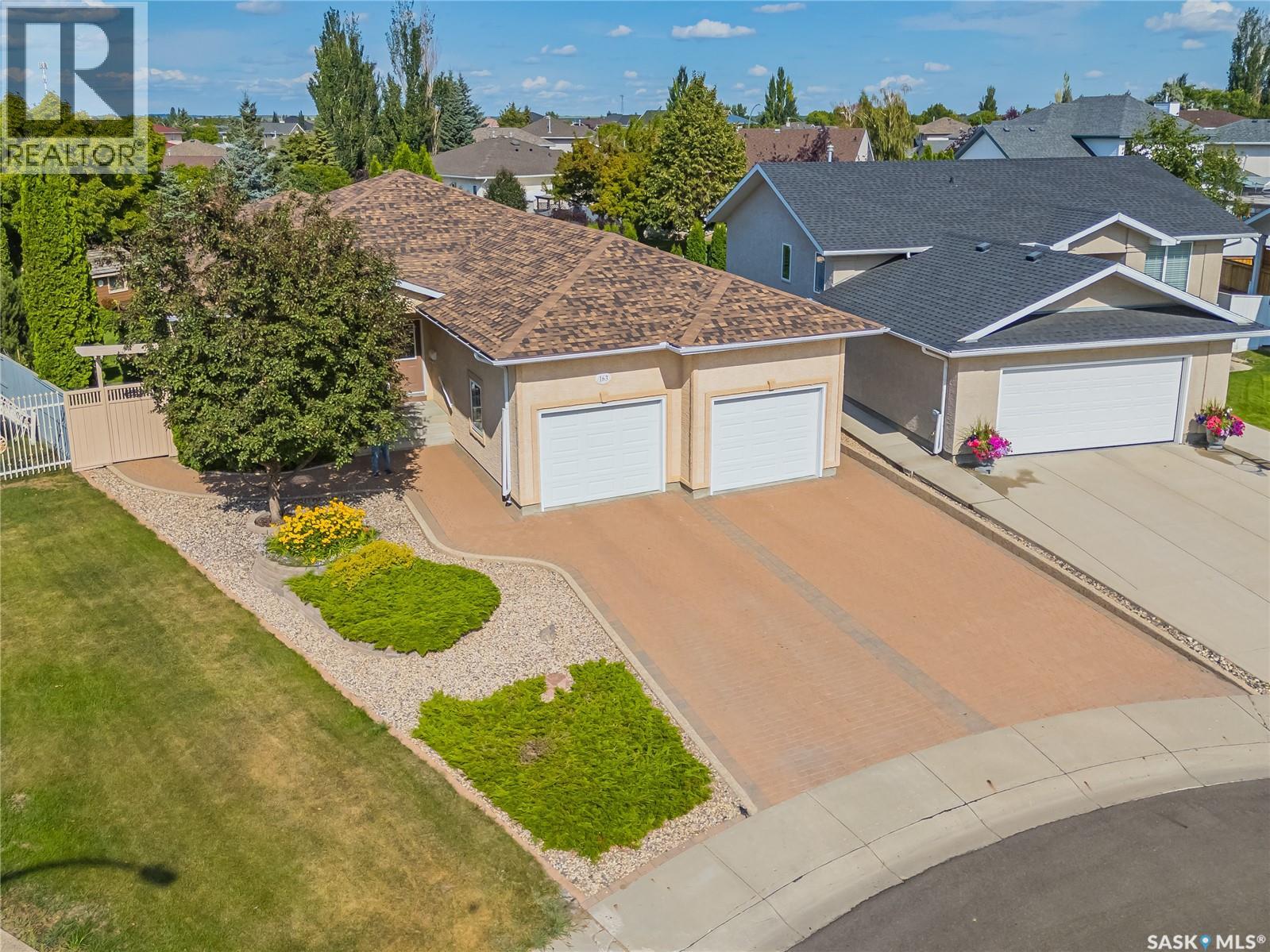 163 Blackburn Crescent, Saskatoon, Saskatchewan  S7V 1E7 - Photo 3 - SK048323