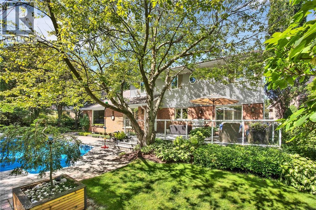 559 Strathmere Court, Waterloo, Ontario  N2T 2K2 - Photo 40 - 40859528