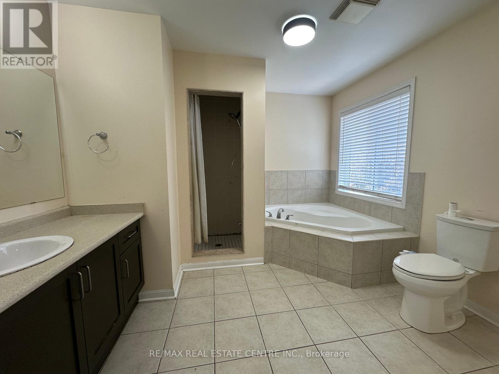 Main - 10 Chudleigh Avenue, Brampton, Ontario  L6X 0N1 - Photo 17 - W13747612