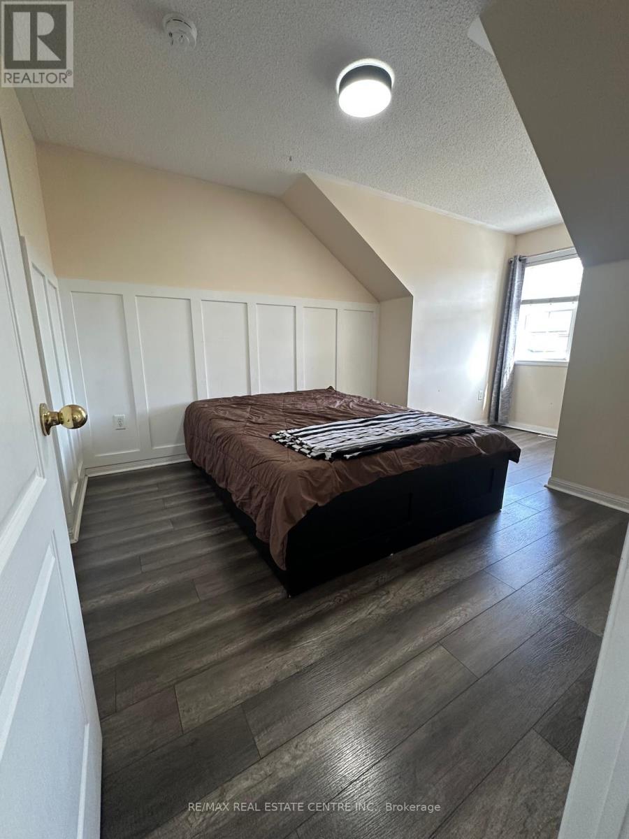 Main - 10 Chudleigh Avenue, Brampton, Ontario  L6X 0N1 - Photo 19 - W13747612