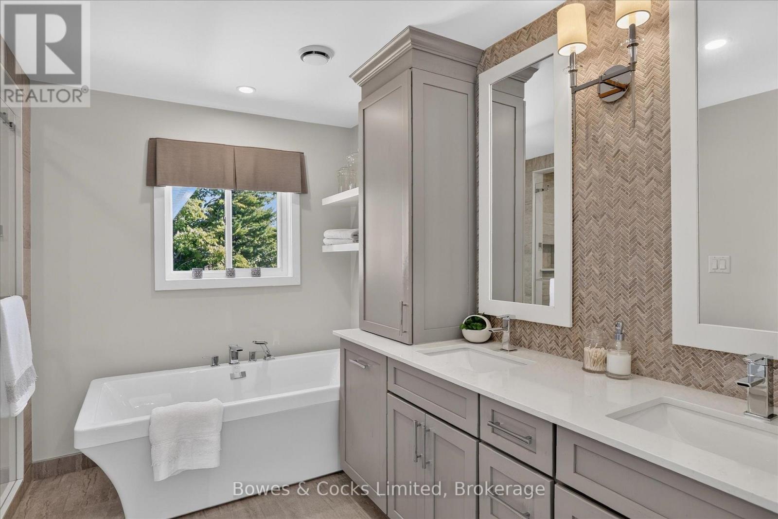 1562 Champlain Drive, Peterborough (Northcrest Ward 5), Ontario  K9L 1N6 - Photo 25 - X13779078