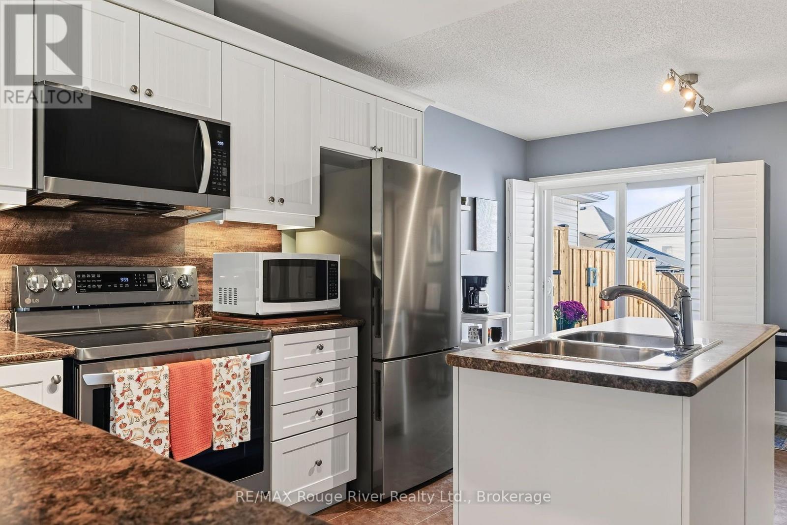 699 Fisher Street, Cobourg, Ontario  K9A 0H3 - Photo 18 - X13779298