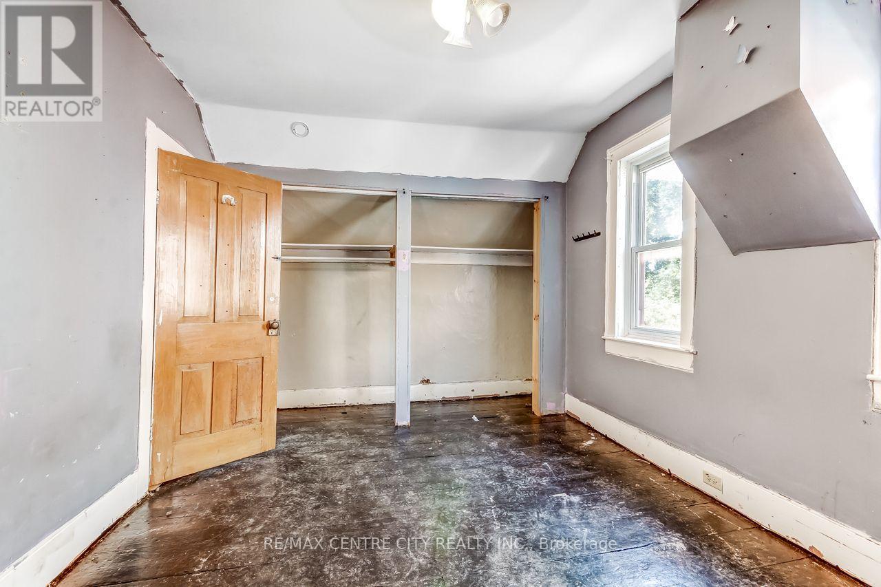 45 Locust Street, St. Thomas, Ontario  N5R 2C2 - Photo 17 - X13779048