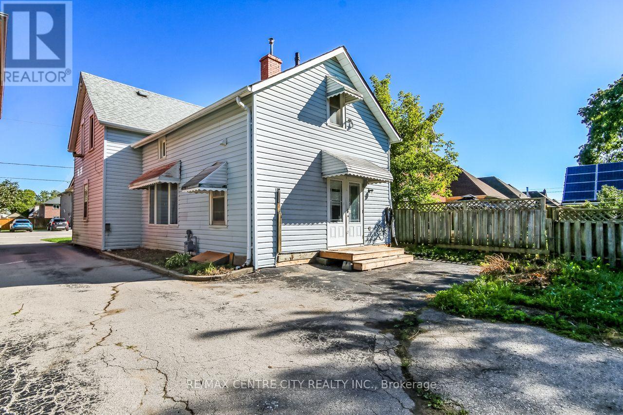 45 Locust Street, St. Thomas, Ontario  N5R 2C2 - Photo 18 - X13779048