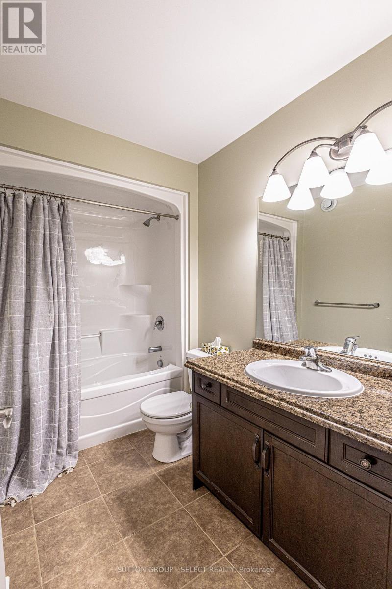 24 Brooker Trail, Thames Centre, Ontario  N0M 2P0 - Photo 10 - X13779098