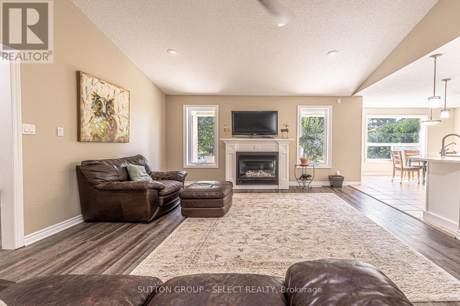 24 Brooker Trail, Thames Centre, Ontario  N0M 2P0 - Photo 14 - X13779098