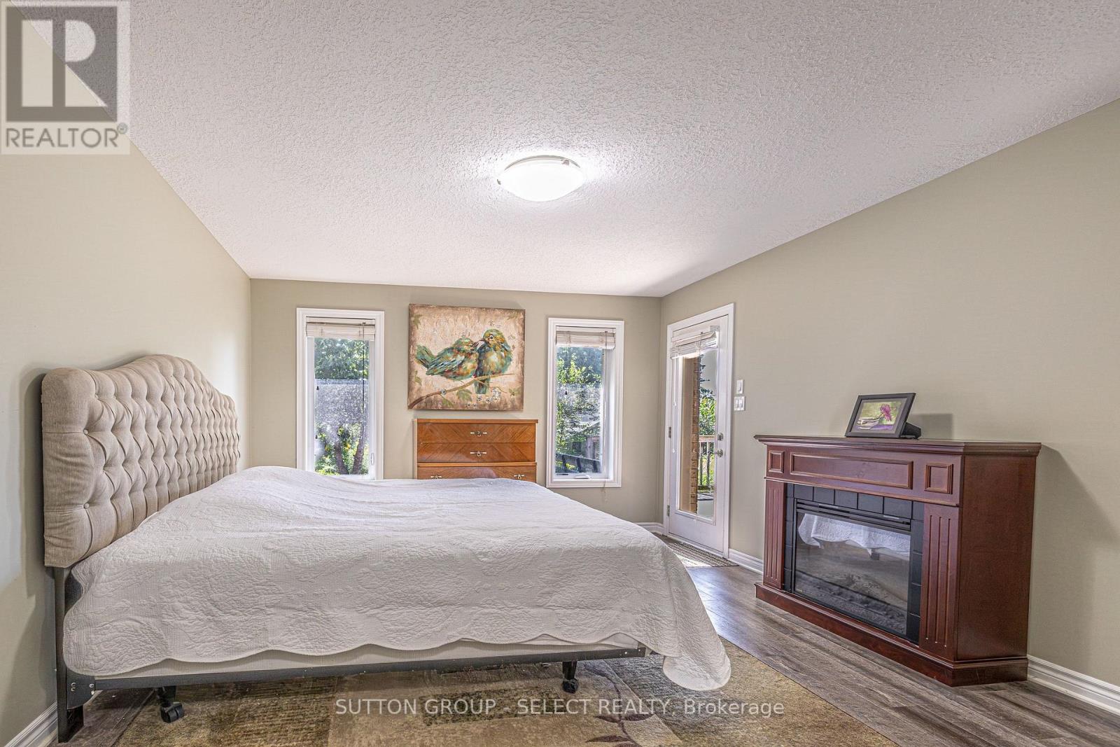 24 Brooker Trail, Thames Centre, Ontario  N0M 2P0 - Photo 21 - X13779098