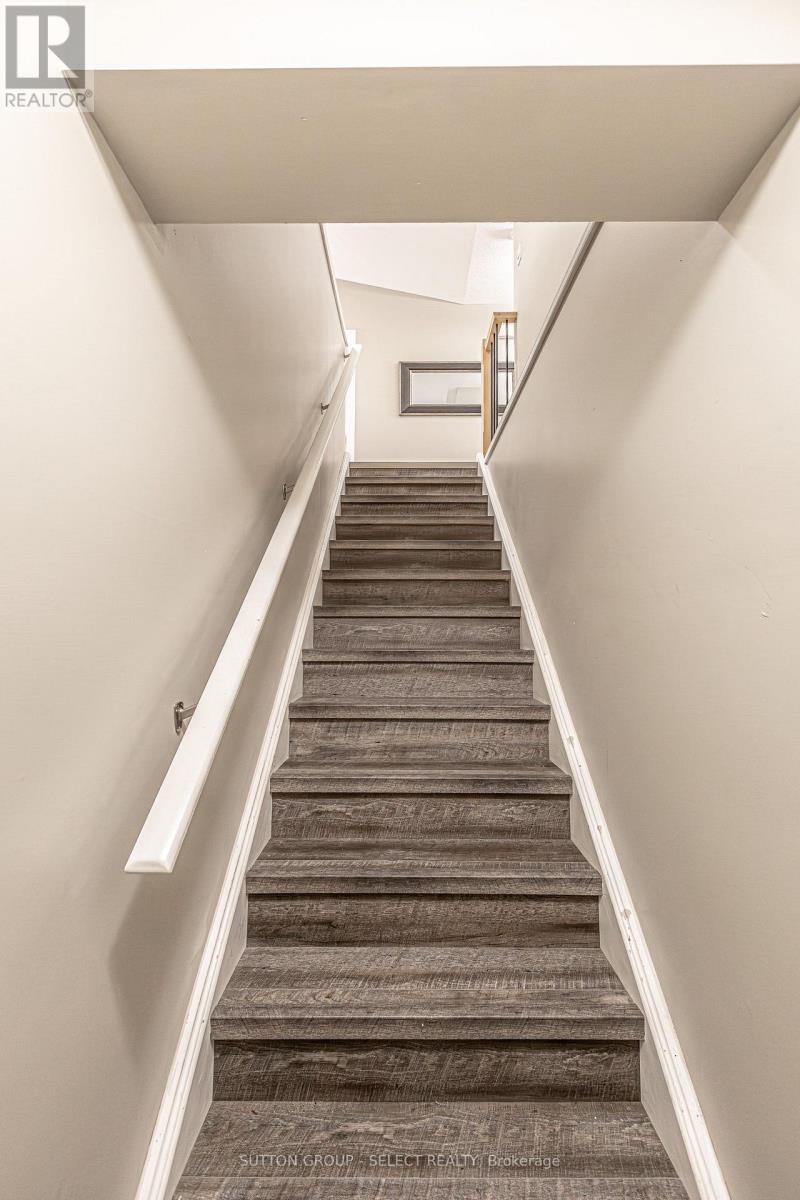 24 Brooker Trail, Thames Centre, Ontario  N0M 2P0 - Photo 26 - X13779098