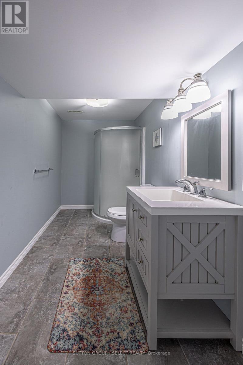 24 Brooker Trail, Thames Centre, Ontario  N0M 2P0 - Photo 29 - X13779098